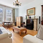 Gorgeous 1 Bedroom In Earl\'S Court With Vintage Furniture