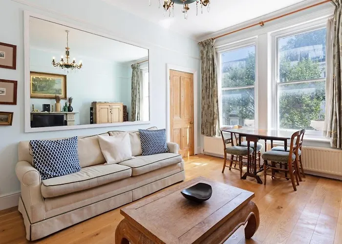 Gorgeous 1 Bedroom In Earl\'S Court With Vintage Furniture