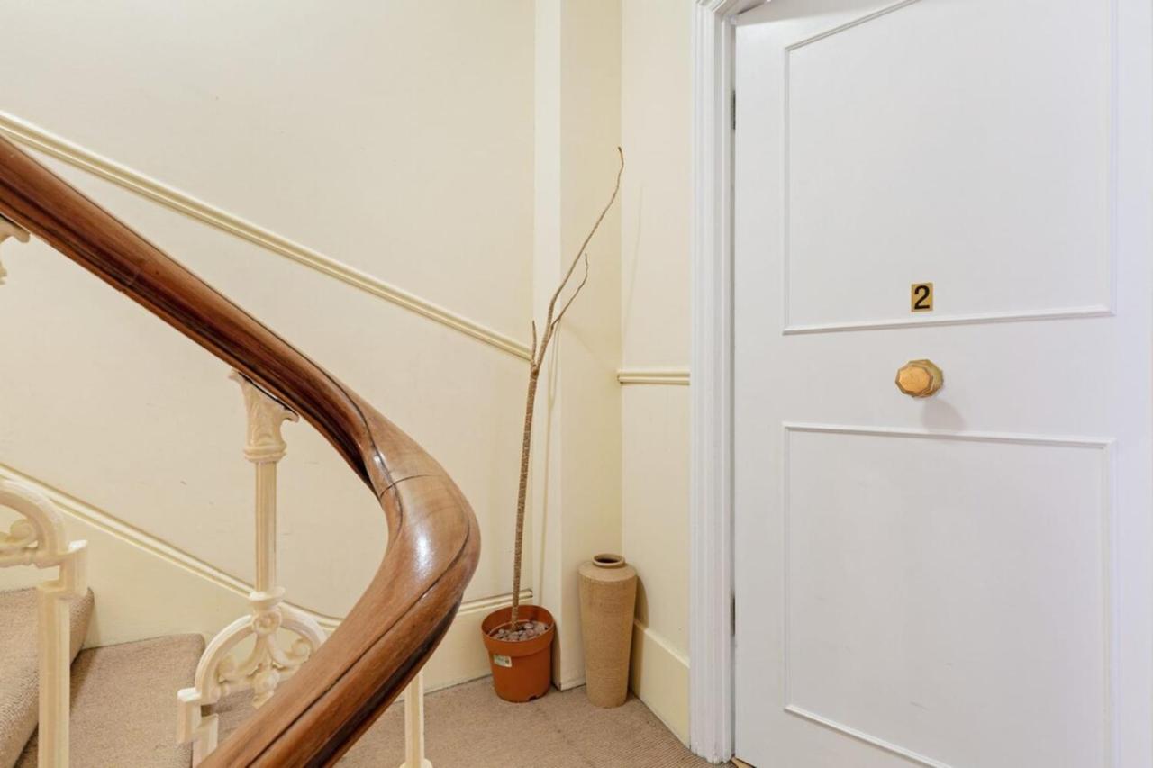 Gorgeous 1 Bedroom In Earl's Court With Vintage Furniture Apartment *